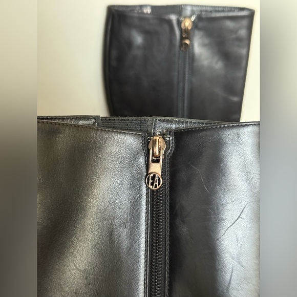 Emporio Armani Black Leather Boots with Logo - Picture 4 of 6